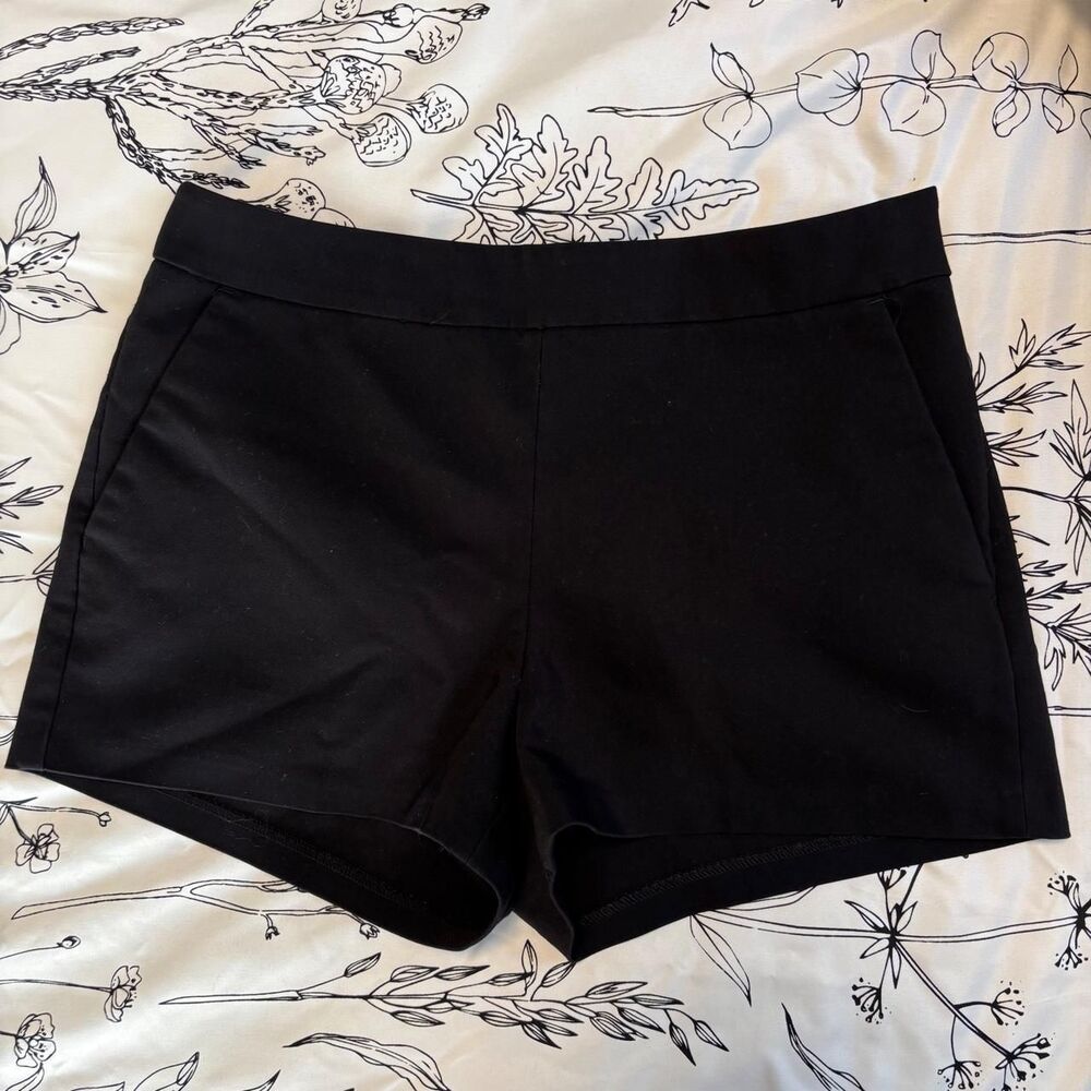Express Women's Black Shorts